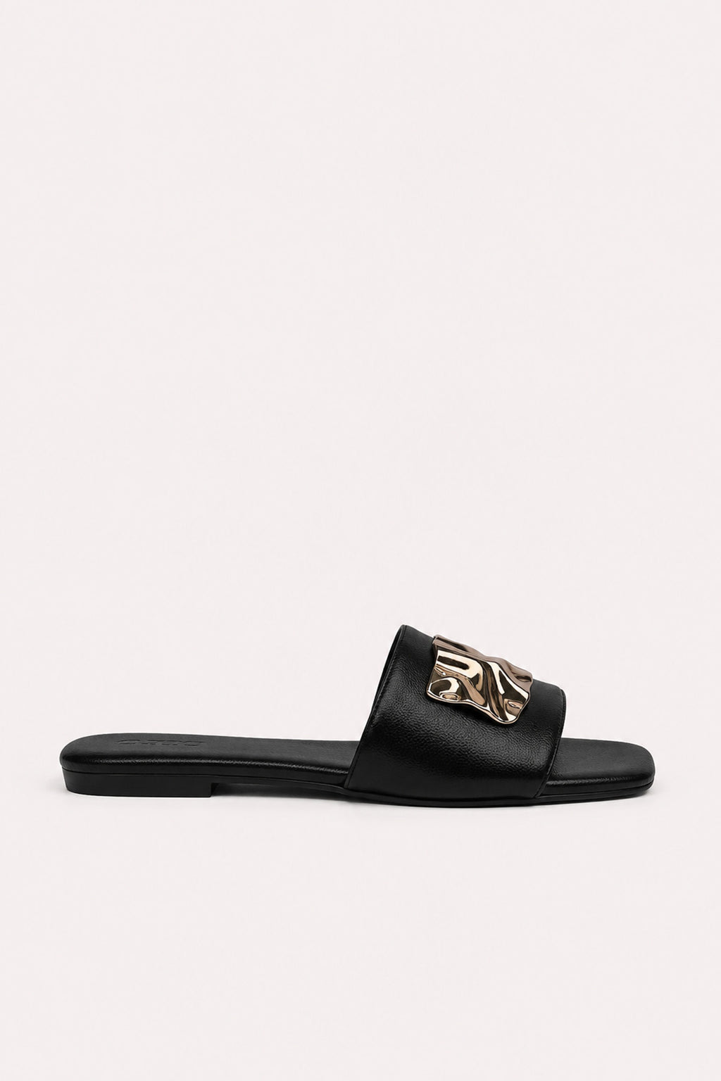 Flat Leather Sandals - Black