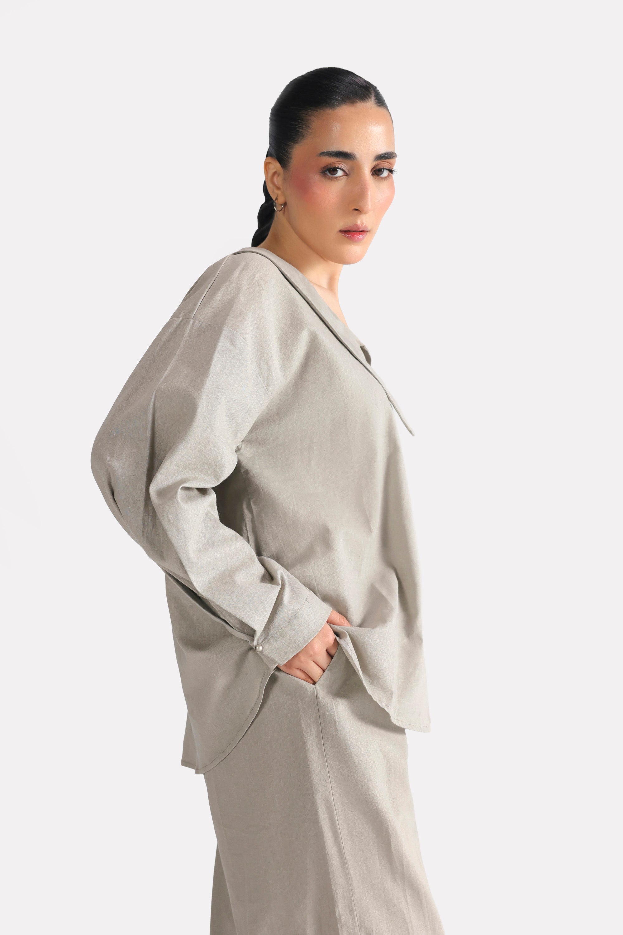 Structured Ensemble Top - Mid Grey