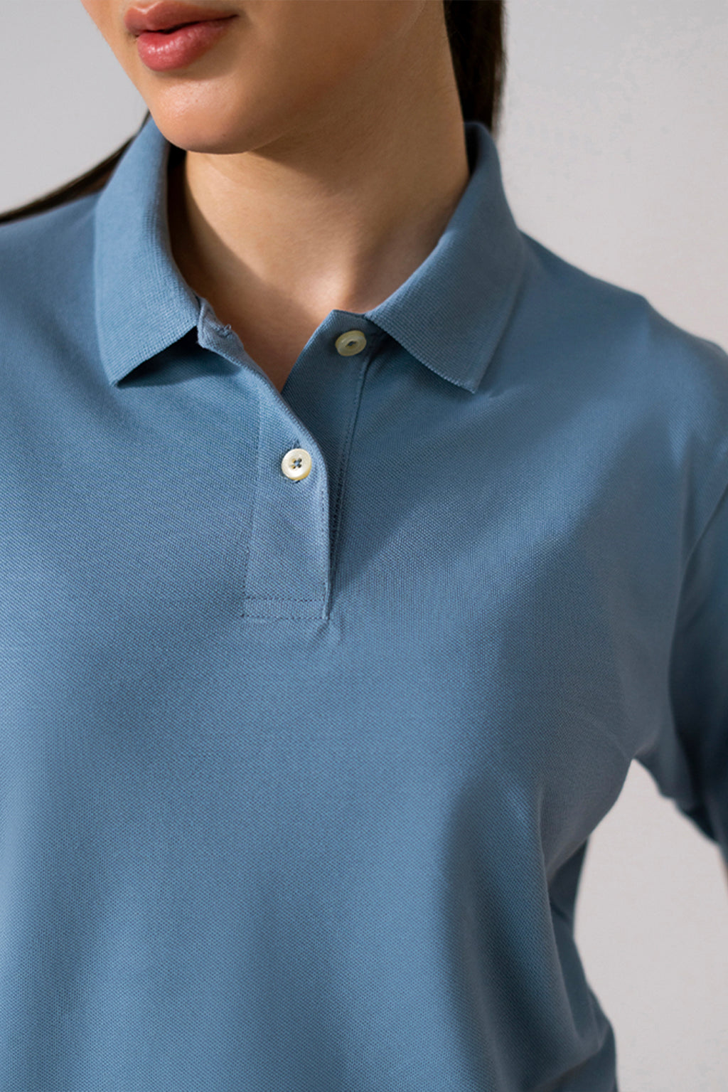 The Ease Pique Polo - Faded denim