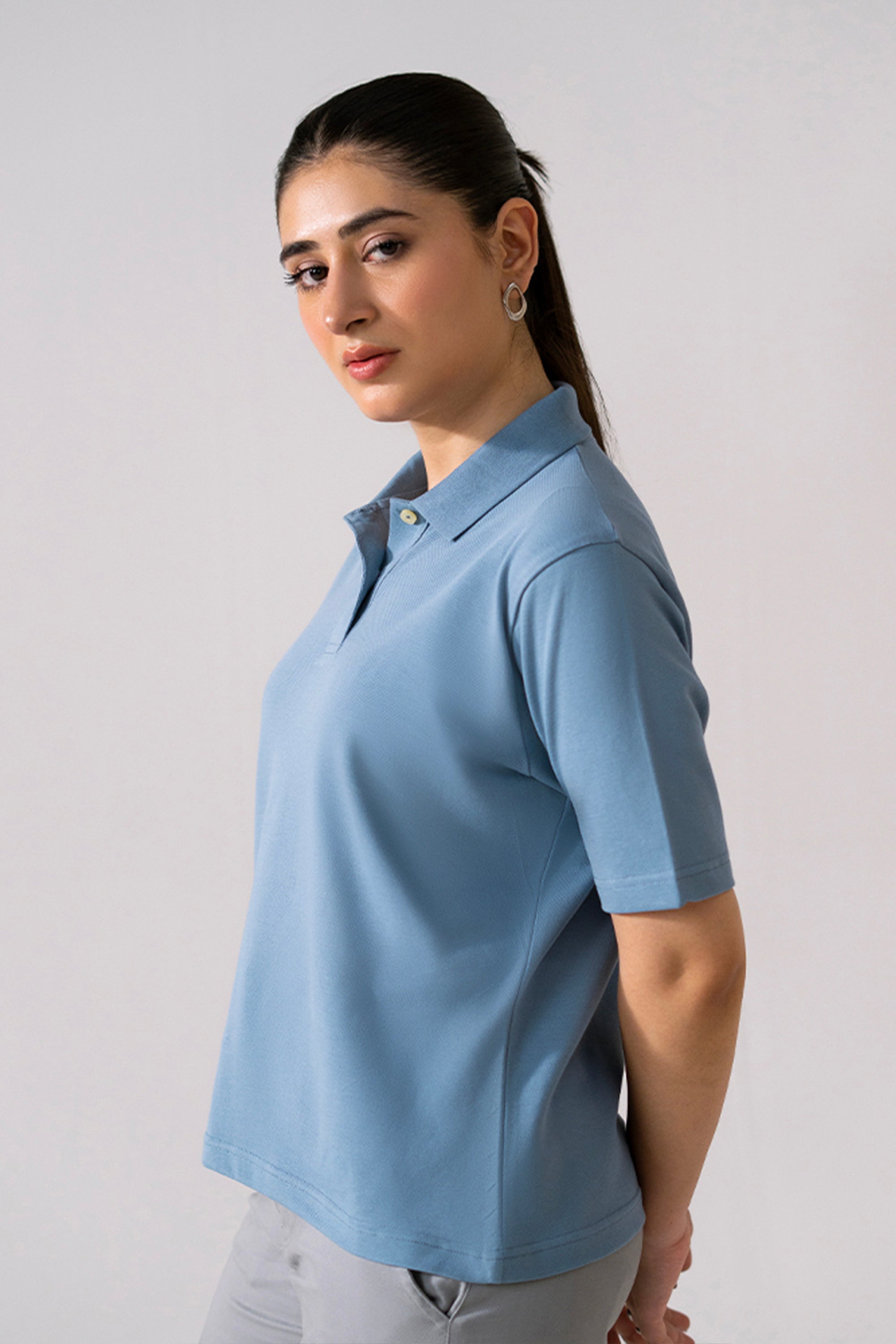 The Ease Pique Polo - Faded denim