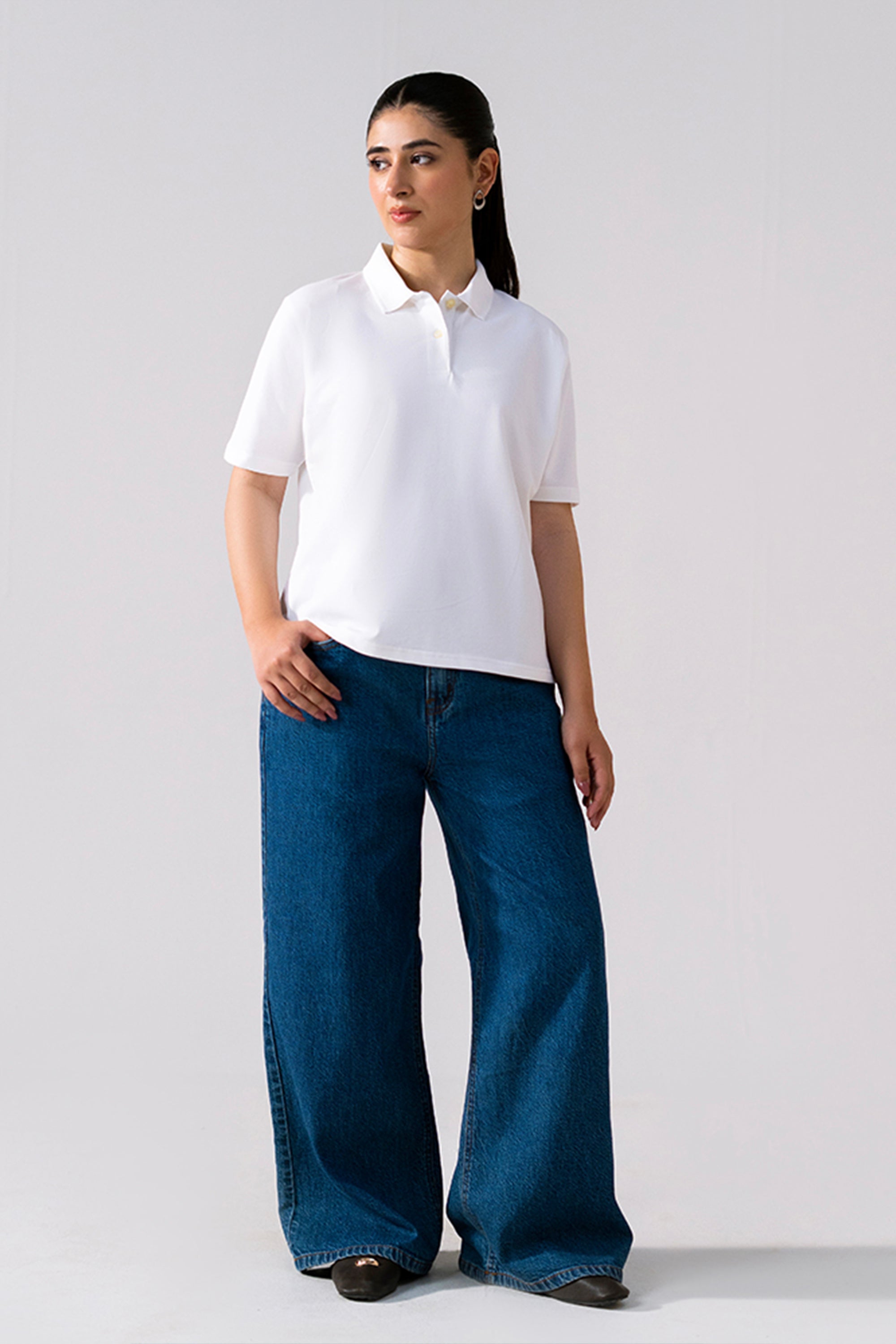 The Ease Pique Polo - White
