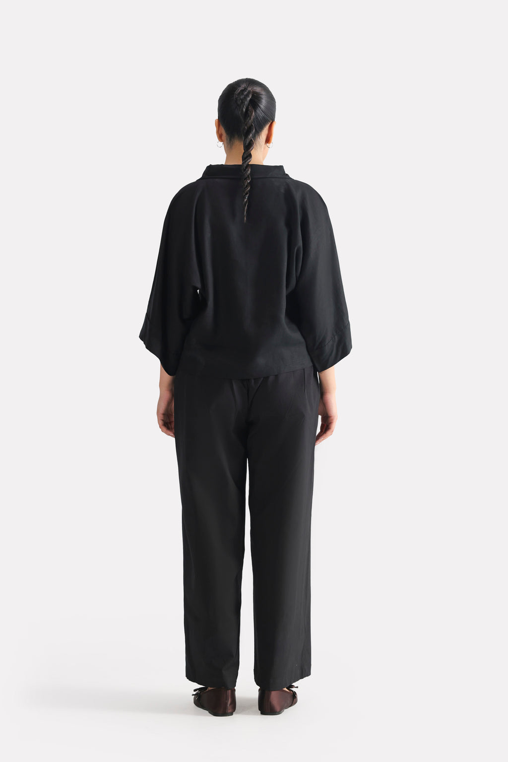 Wide Collar Relaxed Top - Black