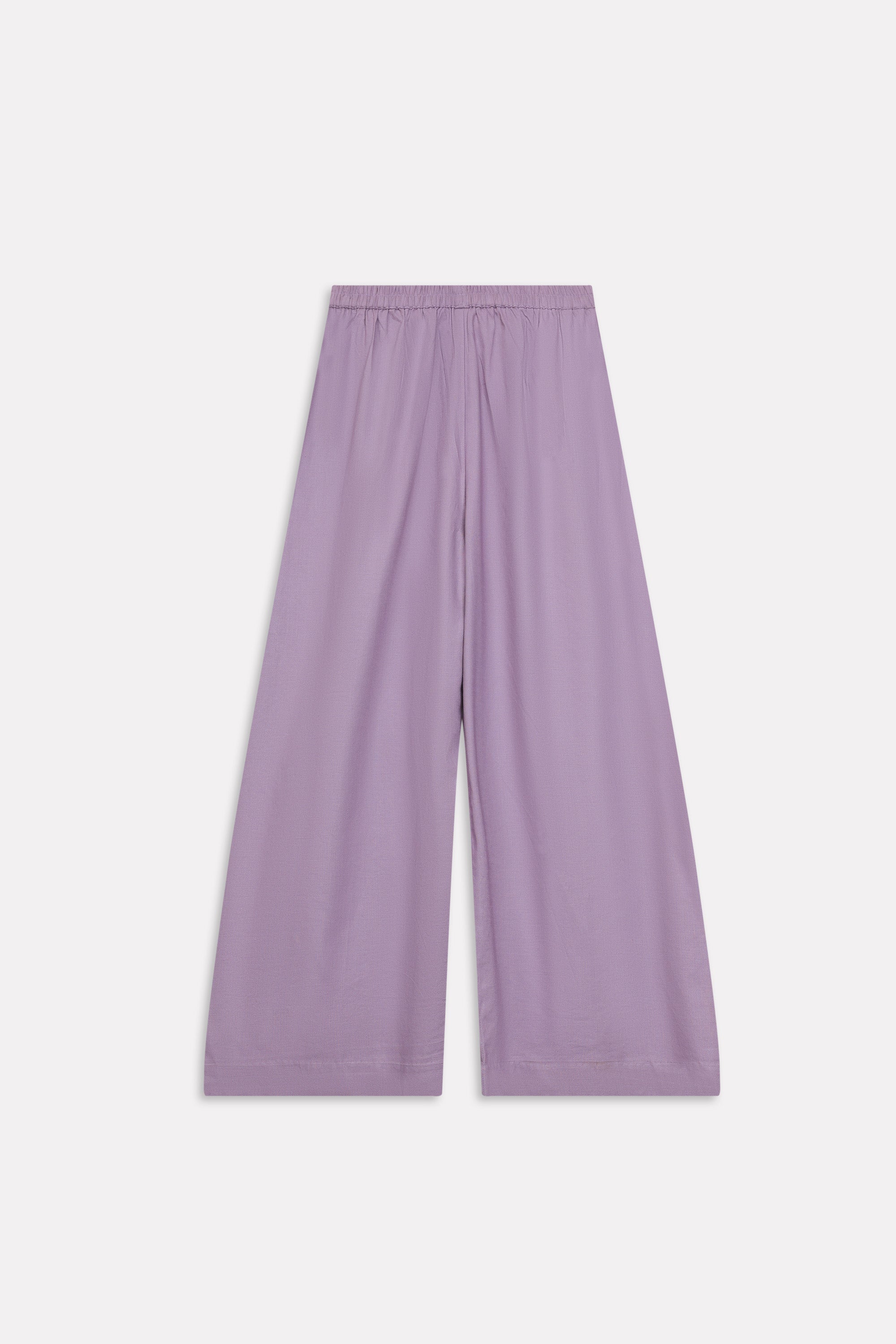 Close-up detail on the light purple (lilac) loop & lounge bottom, by SOLA Pakistan.
