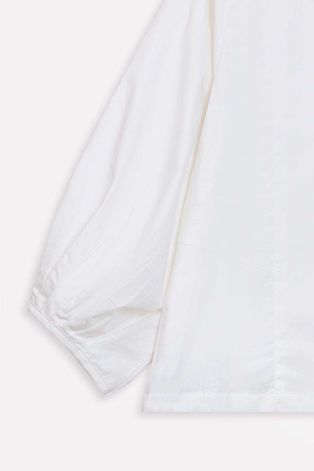 Additional view of the white balloon sleeve relaxed top, by SOLA Pakistan.