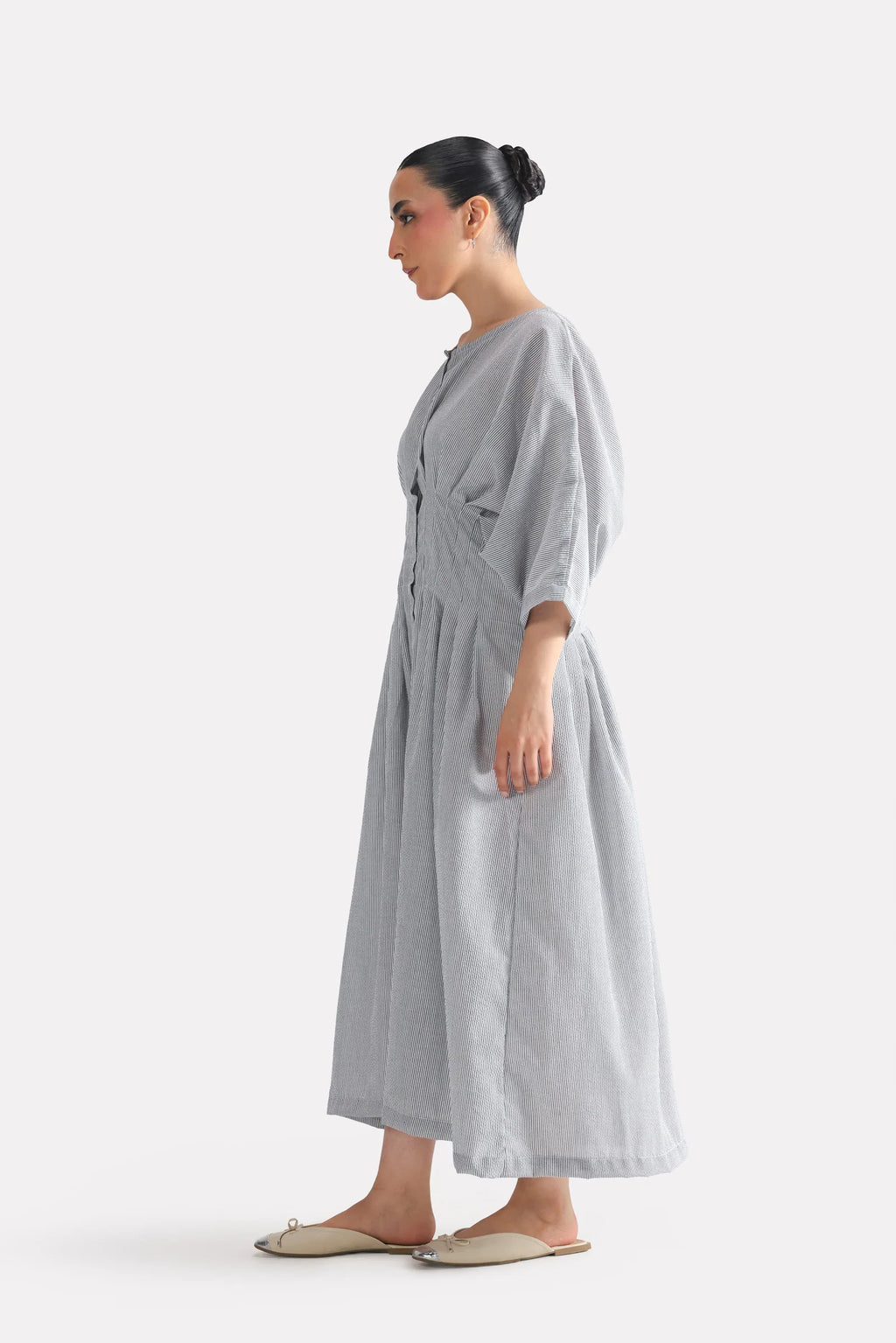 White & grey cinched waist seersucker dress, full styled look, by SOLA Pakistan.